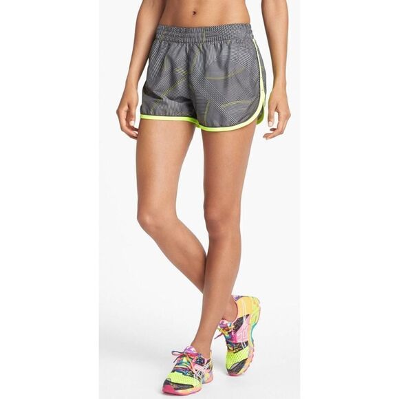 Under Armour Great Escape Printed Running Shorts sz S - Picture 1 of 11